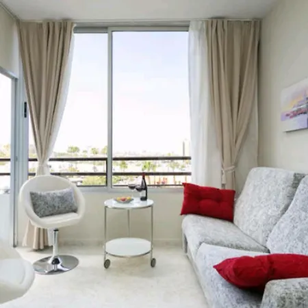 Apartman Attic Playa De Troya *